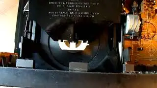 Обзор CD проигрывателя TECHNICS SL-PG420A. Порядок замены пассика привода лотка загрузки диска.