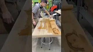 Офисный стол из обрезков древесины!