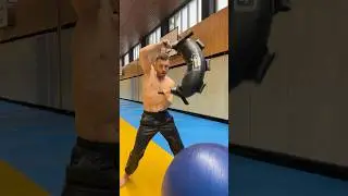 🕹️Functional training for judoka: explosive arm power and coordination with a Bulgarian bag🥋 #judo