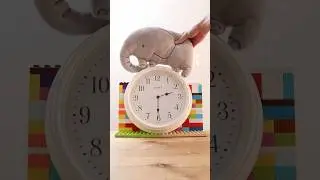 Hickory Dickory Dock the ELEPHANT went up the Clock! #supersimple #nurseryrhymes #kidssongs #kids