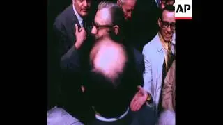 SYND 28/10/70  ARTHUR GOLDBERG AND NELSON ROCKEFELLER CAMPAIGN FOR GOVENOR OF NEW YORK