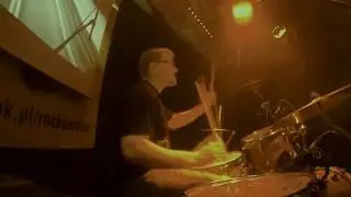 Stay Away - Alterum (live)