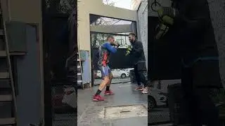 🥊COMBINACIONES de BOXEO en MANOPLAS  #boxeo