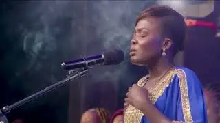 Yahweh Sabaoth (Reprise Live) &ndash; 15 Minutes de Feu, Pri&egrave;re et Adoration Intense | Mahombi Time