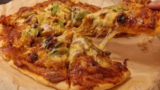 Butter Chicken Pizza Recipe | Homemade Indian Fusion Pizza | ফিউশন পিজ্জা #ButterChickenPizza