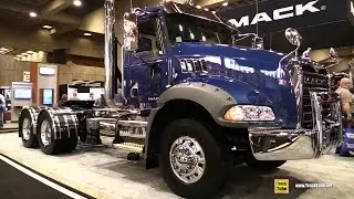 2017 Mack Granite GU813 Truck - Walkaround - 2017 Expocam Montreal
