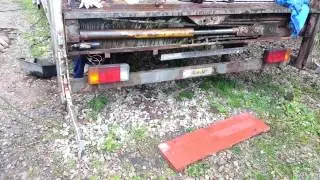 Tail lift hydraulic