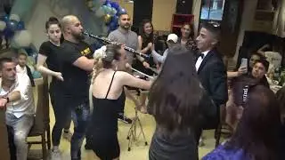 Емил abiturient