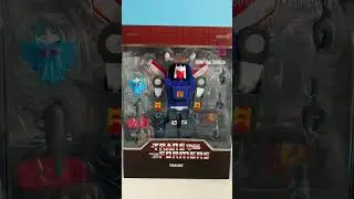 @Super7Official  Transformers Ultimates! : Tracks #super7ultimates #super7