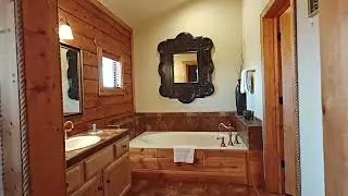 133 Rock Candy Lane, Branson MO 65616, 2 bed 2 bath walk-in fully furnished log cabin