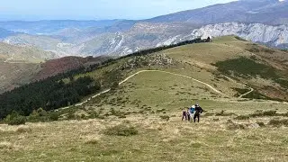 PYRENEES HIKE ⛰️| Mountain Tour with RuninToulouse: Tarascon to Miglos (4K POV)