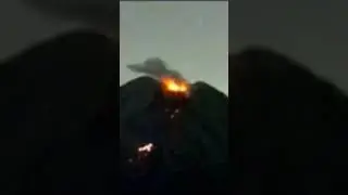 Lava Pijar G.  Semeru!!!  #lavapijar #awanpanas #semeruerupsi