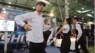 Robot Madness Crew на выставке Robotic Expo 2013