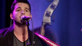 Gospodari tambura - Wake Me Up LIVE