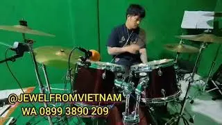 Hollow years drums cover by @jewelfromvietnam private lesson Wa 08993890209