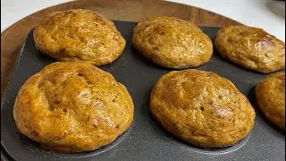 Easy, Super Moist Banana Muffins