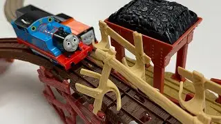 Shake Shake Bridge - Trackmaster Thomas and Friends Train