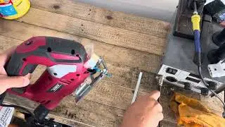 TESTEI a Serra Tico-Tico DOBEVI 850W com LASER 🔥 Será que Vale a Pena?