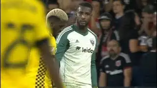 Goalkeeper Bill Hamid Incredible Save for D.C. United