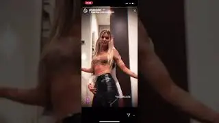 Alissa violet giving wolfiecindy a lap dance