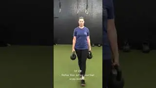 Farmer&rsquo;s Carry Tips  #kettlebells #farmerscarry #kettlebell #kettlebellworkout