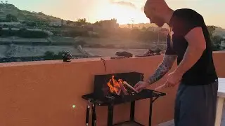 BISTECCA AL MIELE SUL FUOCO - Una ricetta selvaggia nel mio rifugio
