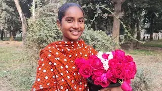 ফুলওয়ালী সুমি উপহার পেয়ে মহাখুশি, কেমন ছেলেকে বিয়ে করবে সুমি দেখুন ভিডিওতে ?