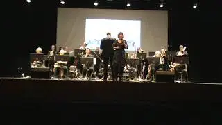 Fly me to the moon. De Modern Bigband Menen met Christine Lepoutre