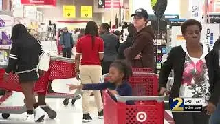 Holiday shoppers:  Avoid buying restaurant gift cards for your relatives