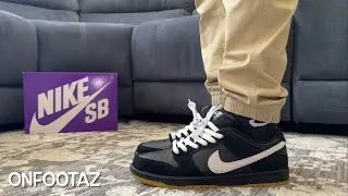 Кроссовки Nike SB Dunk Low с черной и белой резинкой