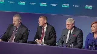 Sněm ANO: Andrej Babiš po svém projevu poklimbával