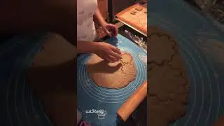 Speculoos Cookies with a Timely History Lesson