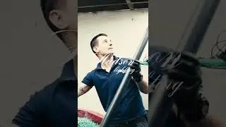 THE BEST DIDGERIDOO PLAYER IN THE WORLD