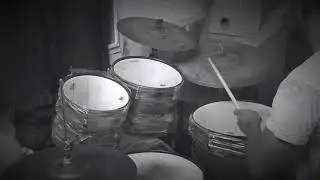 Tom drum solo