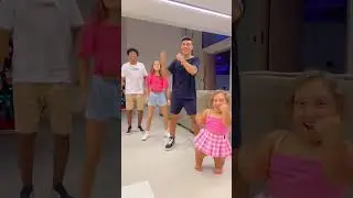Dancinha MC Divertida e amigos #shorts - The Family Show