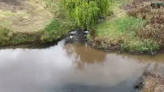 Flood water coming down Swifts Creek Pt3.