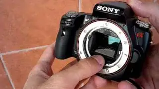 Sony SLT-A55 translucent mirror
