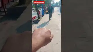 Hand gift #shorts #youtubeshorts #trending#viral #youtubeshortsvideo#tiktokviral #reels #surprise