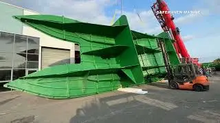 Safehaven Marine - T-2000 Voyager, completion of the superstructure mould.
