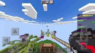 Playing MCPE skywars but it’s Java!!