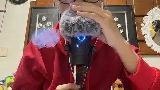 ASMR Massaging your head (Inaudible whispers, Mouth sounds) 💨