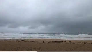 Leisurely drive to Thirroul… Rain/Fog and some rough seas 