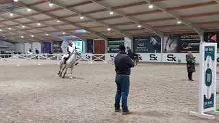 6 janvier 2024. Marine Marsigny et Just a dream de sarty.  Euregio Azelhof 110 cm. Paddock