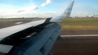 KLM B737-800 Landing Copenhagen Airport - Full HD