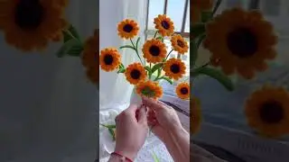 Light up our path 🌻✨ No-glue sunflower 🌺 #twistybarfun #growthjourney #diyinspiration Let's shine! 💛
