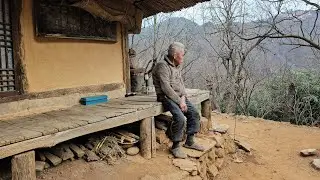 산중 굴피집 어르신 감나무 가지 정리좀 해줘 부탁 하십니다 내친기에 땔감 마련할겸 ᆢ