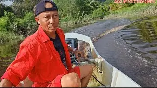 Hari ke 2 tulong kakak ambil kayu di pondok sawah yang lama // lama tak driver moto boat //