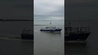 WESERM&Uuml;NDE - Bremerhaven 🥰👍🌊 #lawenforcement #Zoll #zollboot #police #polizei #weser #ship