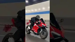 😎🏍 #motorcycle #motorbike #biker #ducati #china #trending #viral #shorts #vlog#feedshorts#youtube