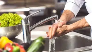 Food Safety: Essential Practices for a Healthy Kitchen (3 Minutes)